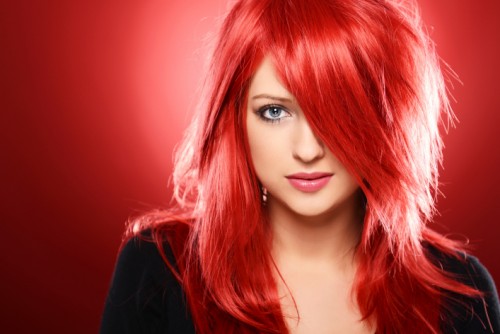 яркие рыжие волосы